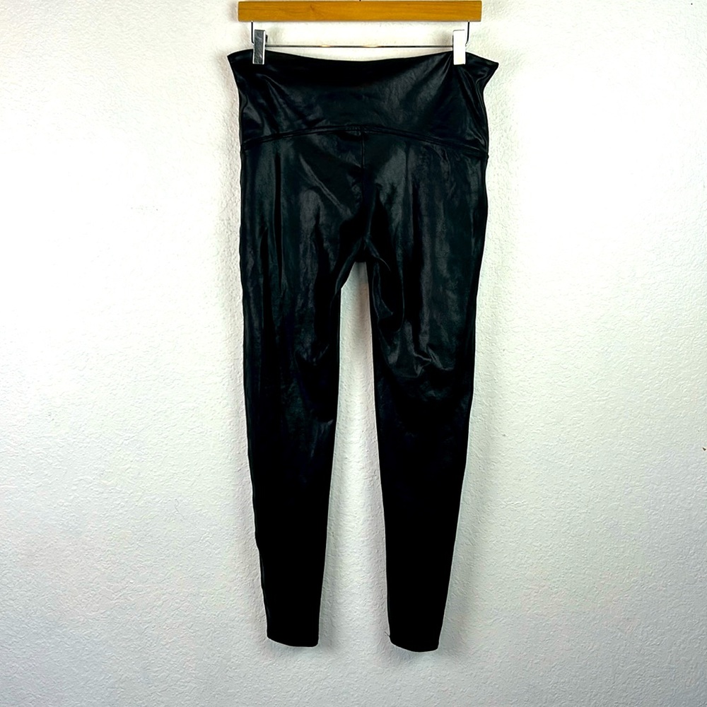 Perfect SPANX FAUX LEATHER LEGGINGS BLACK - Picture 8 of 8